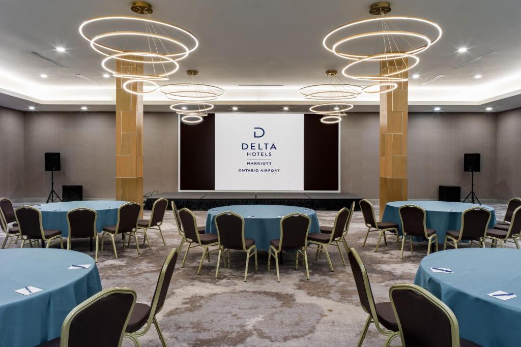 Delta Hotels Ontario Airport 3