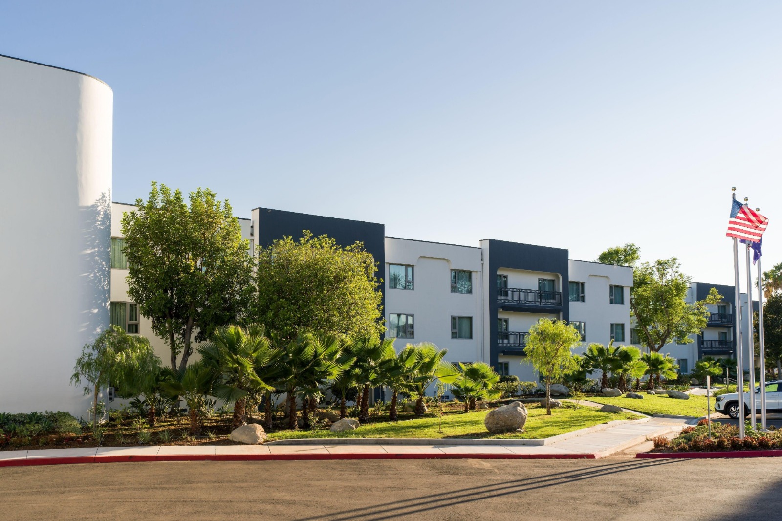Delta Hotels Ontario Airport 4